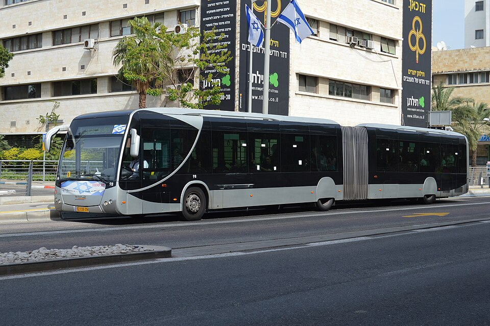 Israel_Haifa_Metronit_bus 10.48.24 AM